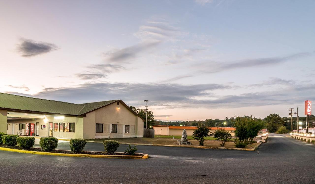 Red Roof Inn Sylacauga Exteriör bild